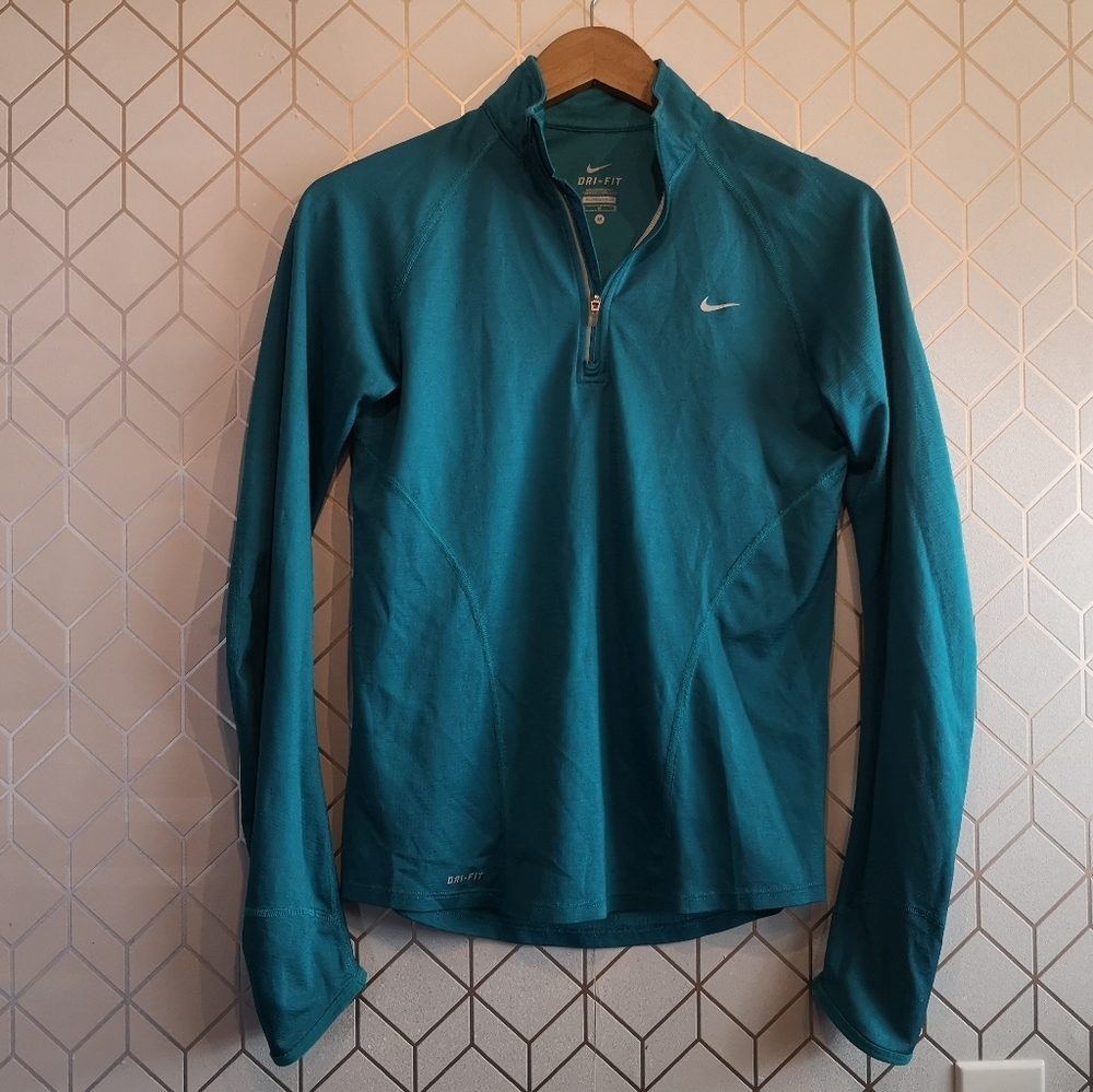 Nike pullover sweater